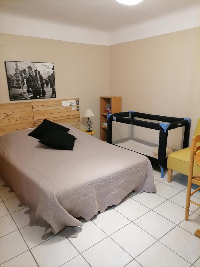 Beaucaire Studio Apartamento Exterior foto